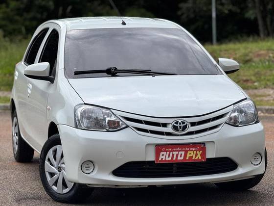 TOYOTA ETIOS 1.3 X 16V FLEX 4P MANUAL TOYOTA ETIOS 1.3 X 16V FLEX 4P MANUAL